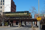 CP 286 heads into the right turn @ O'Lydia's